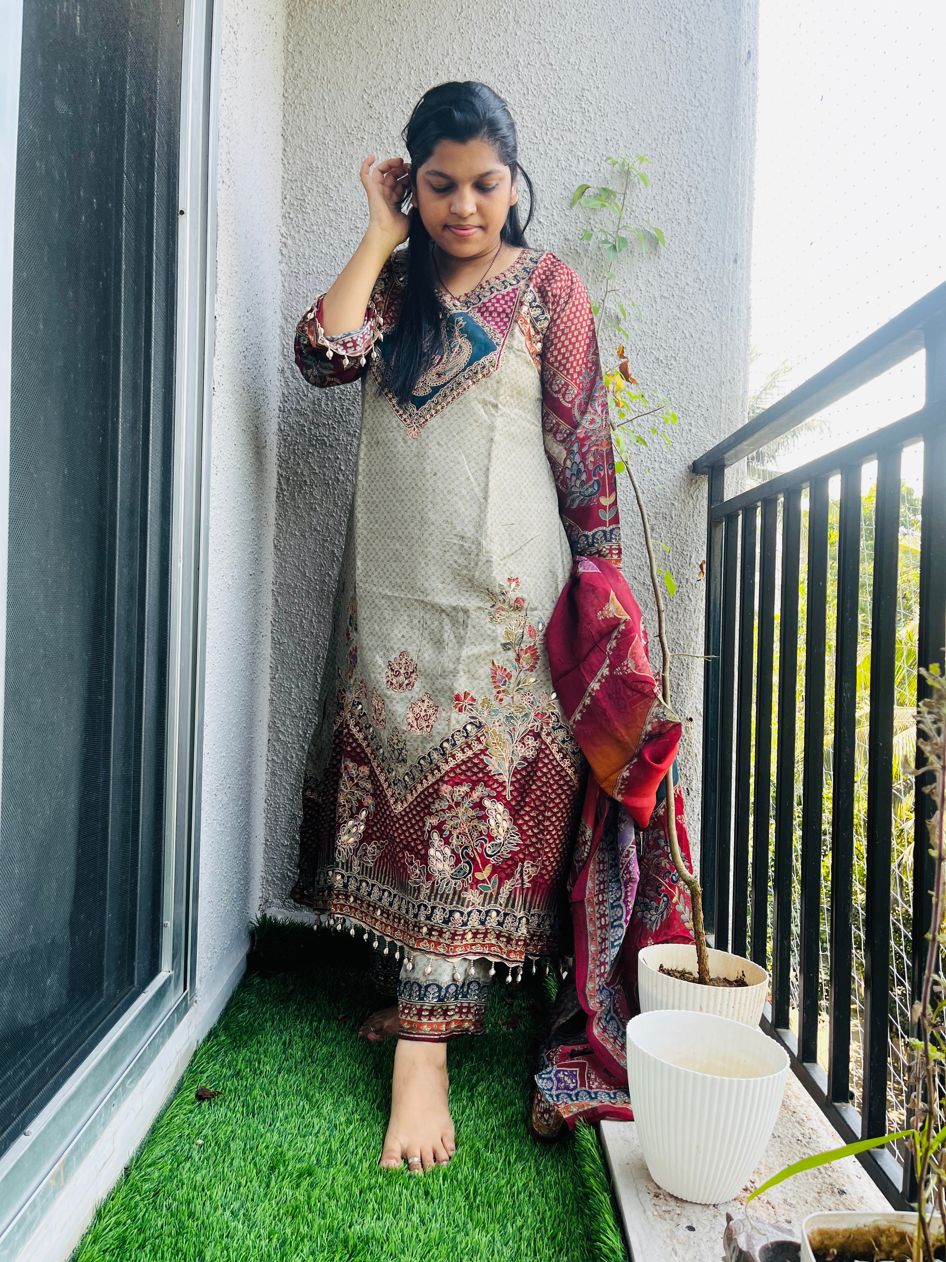 CNM Red White Anarkali