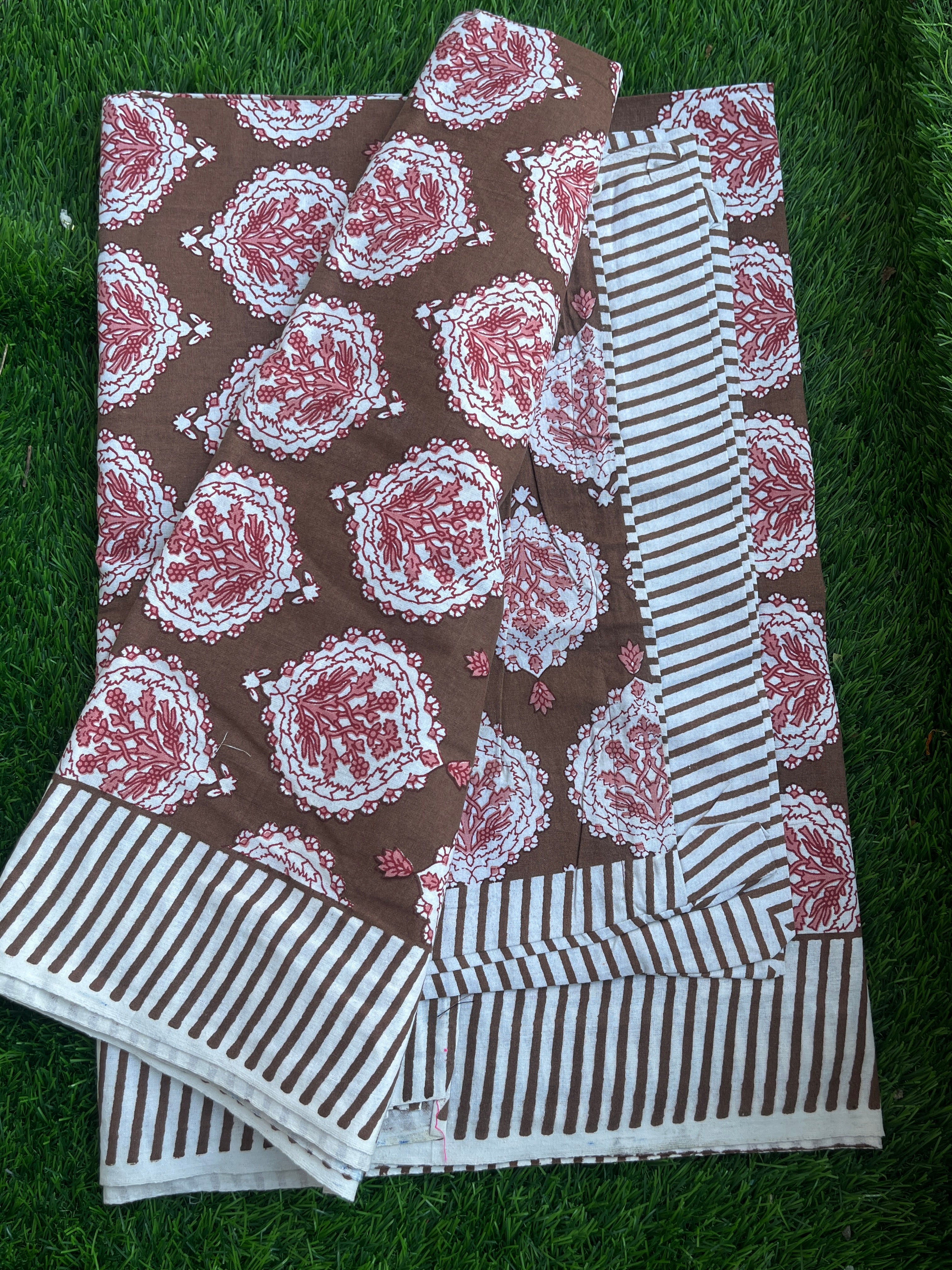 CNM Cotton Bedsheet Brown & Pink